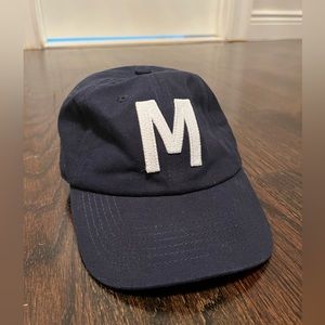 Infant navy blue baseball cap embroidered with letter M - Rey to Z
